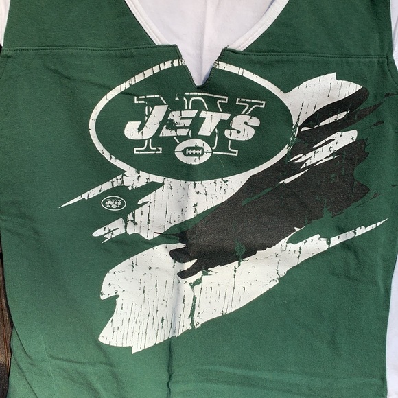 Size large, NFL NY JETS V neck short sleeve shirt - Picture 4 of 5